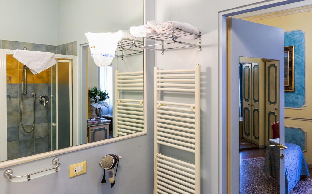 Antica Residenza D'Azeglio Room&Breakfast Di Charme Болонья Екстер'єр фото