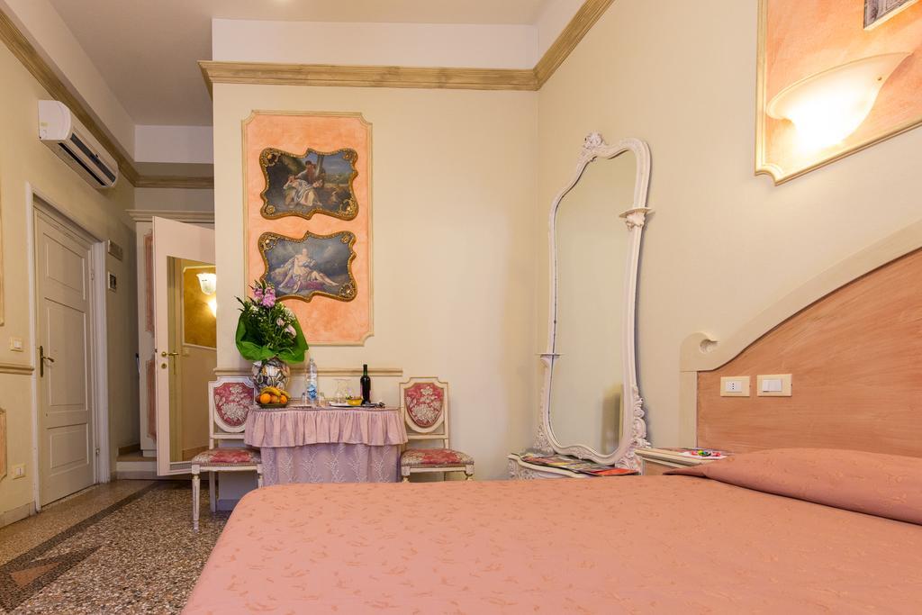 Antica Residenza D'Azeglio Room&Breakfast Di Charme Болонья Екстер'єр фото